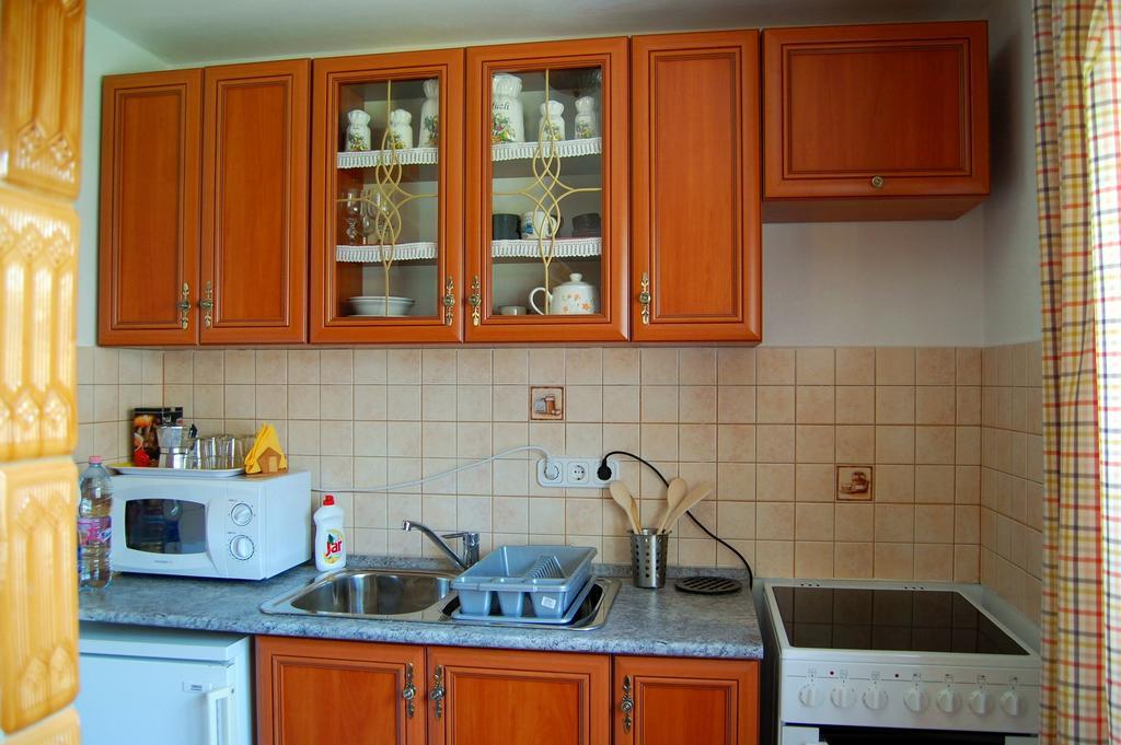 Nohab Apartman Badacsonytördemic Habitación foto